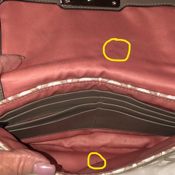 Coach Crossbody Purse, Cream & tan - Picture 8 of 8